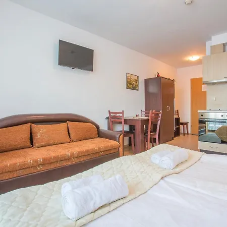 Lägenhet Bright In A Spacious Complex In The Valley By Flat Mаnager Bansko